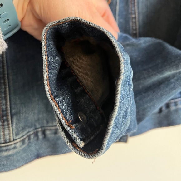 LOFT Jean Jacket Size Small - Picture 5 of 9